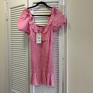 New with tags - Zara pink fitted mini dress with ruffle sleeve - Size Medium